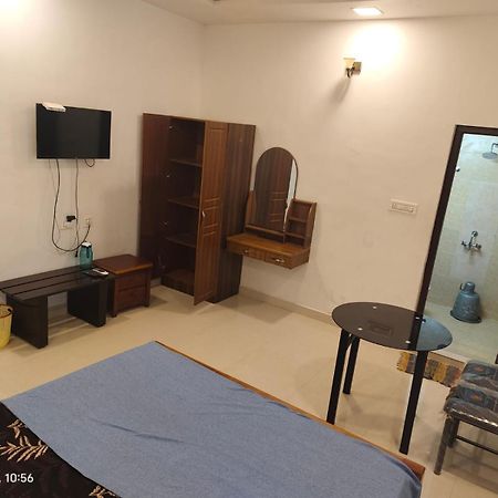 Sree Laxmi Mahal Hotel Thoothukudi Eksteriør billede