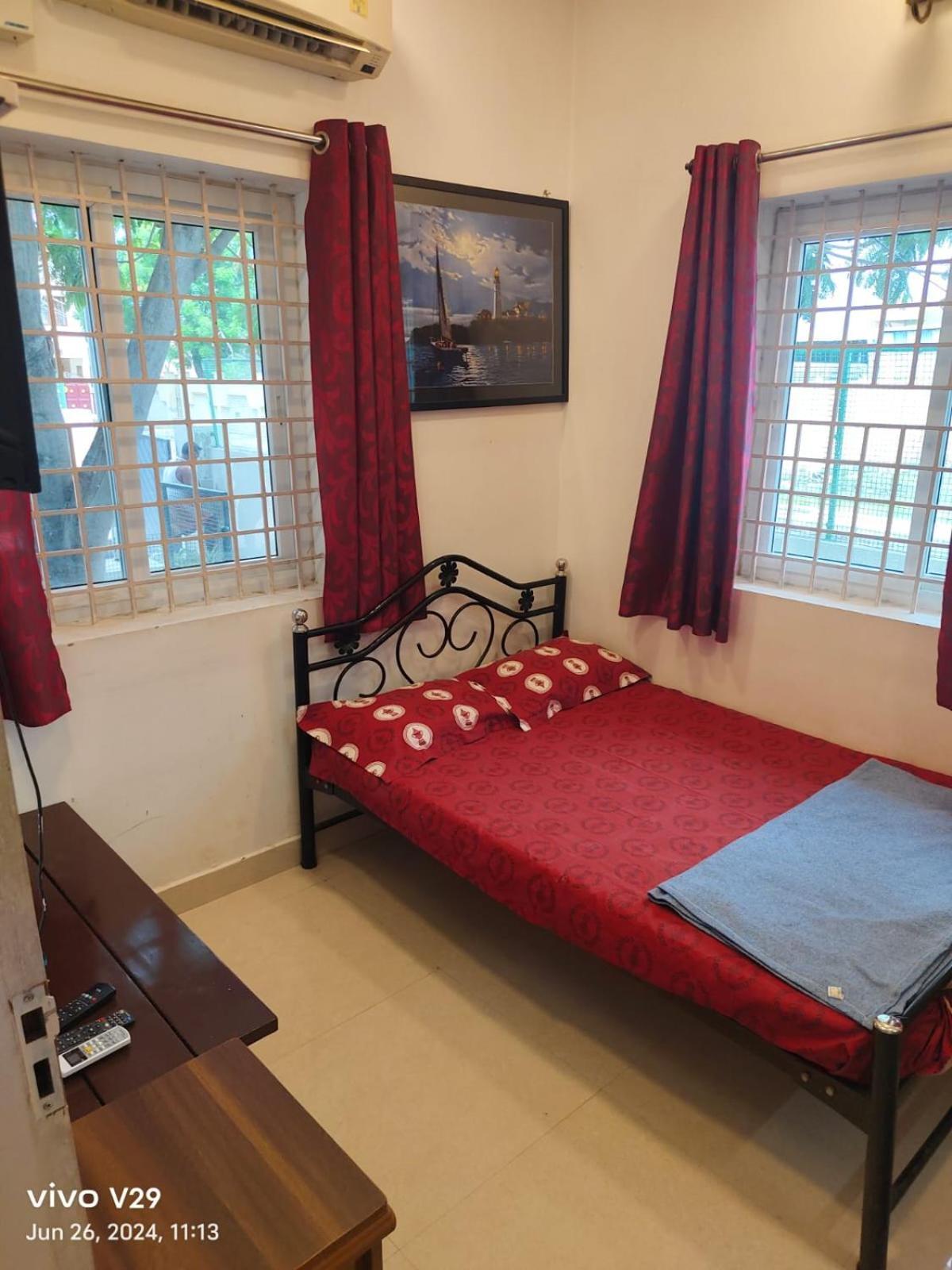 Sree Laxmi Mahal Hotel Thoothukudi Eksteriør billede
